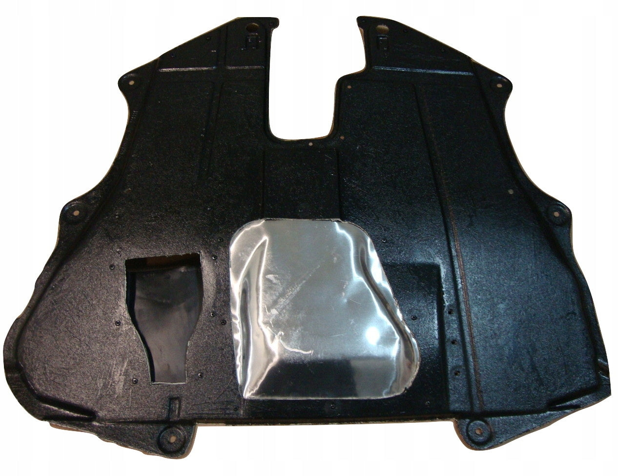 Кора под Двигател Бензин